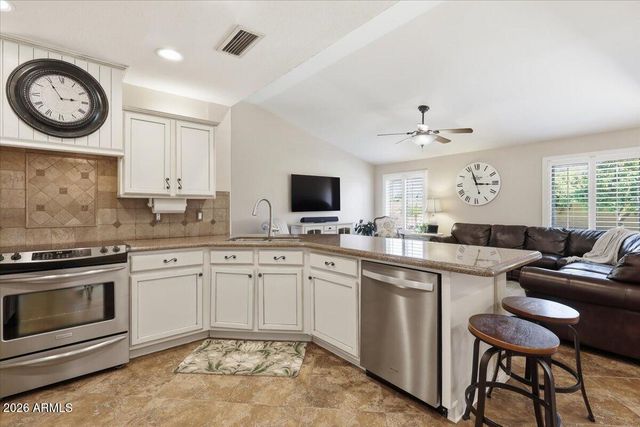 1511 W Corona Drive, Chandler, AZ 85224