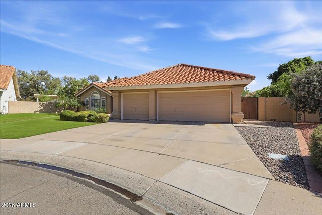 1511 W Corona Drive, Chandler, AZ 85224