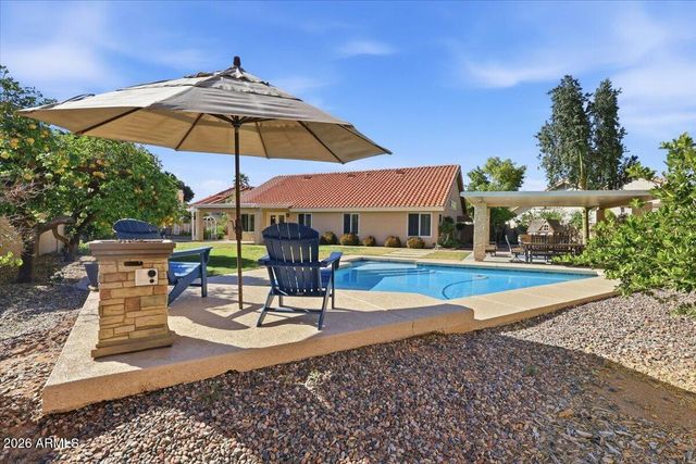 1511 W Corona Drive, Chandler, AZ 85224