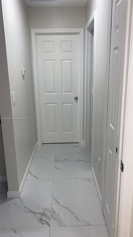 1198 SW Ingrassina Ave, Port St. Lucie, FL 34953