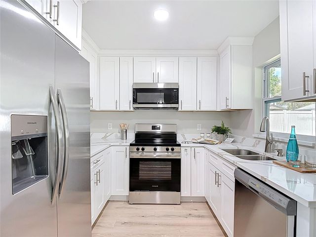 14031 ARBOR KNOLL CIRCLE, Tampa, FL 33625