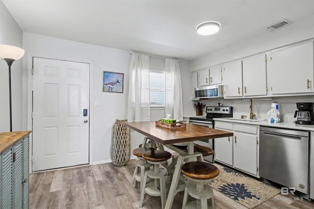 344 E Beach Boulevard 18, Gulf Shores, AL 36542