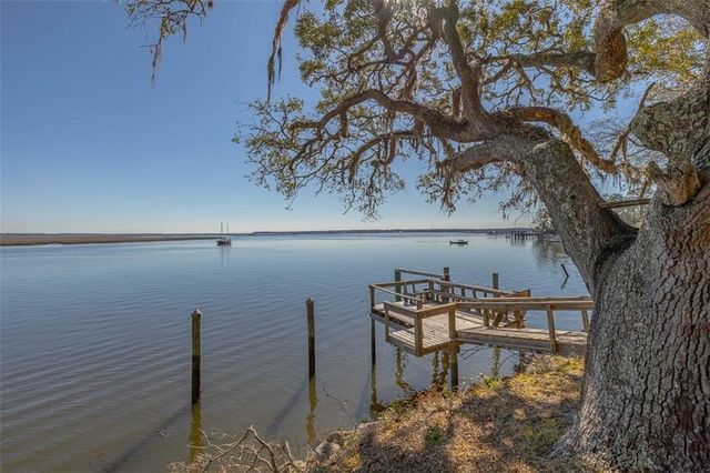 159 CrookedRiver Drive, Woodbine, GA 31569