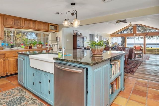 159 CrookedRiver Drive, Woodbine, GA 31569