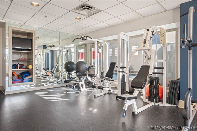 1 Riverpointe Plaza 520, Jeffersonville, IN 47130