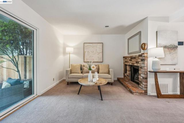 1814 Wildbrook Ct C, Concord, CA 94521