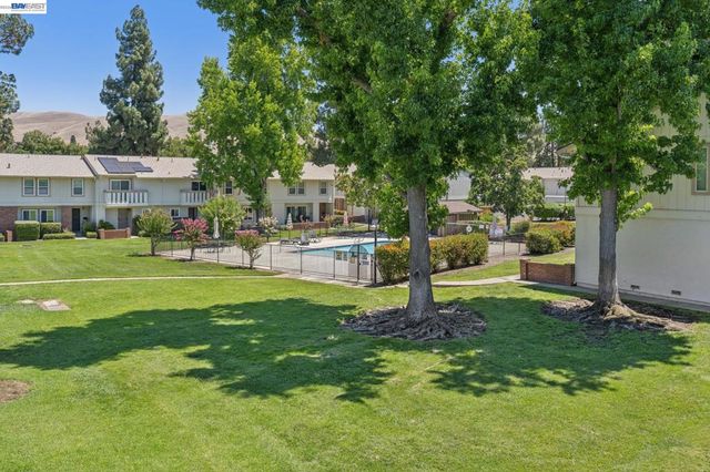 1814 Wildbrook Ct C, Concord, CA 94521