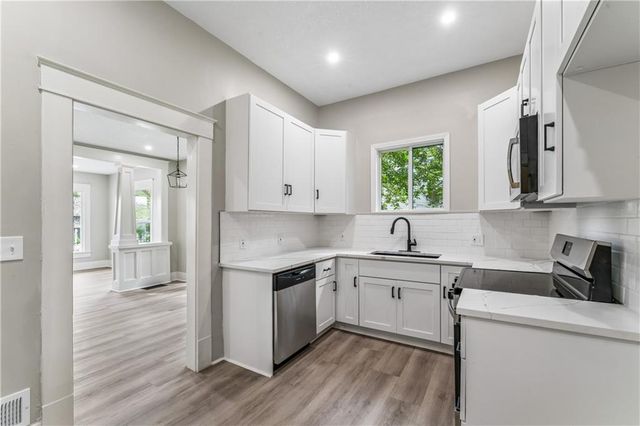105 E Hale Street, Spring Hill, KS 66083