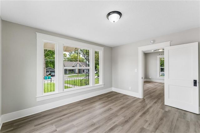 105 E Hale Street, Spring Hill, KS 66083