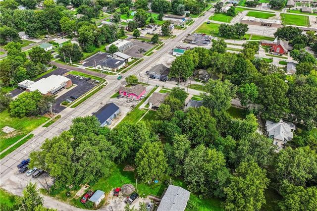 105 E Hale Street, Spring Hill, KS 66083