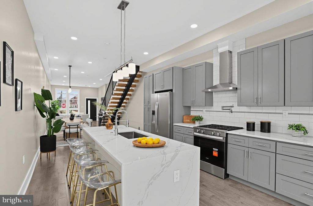 1433 S 8TH ST, PHILADELPHIA, PA 19147 — photo 5