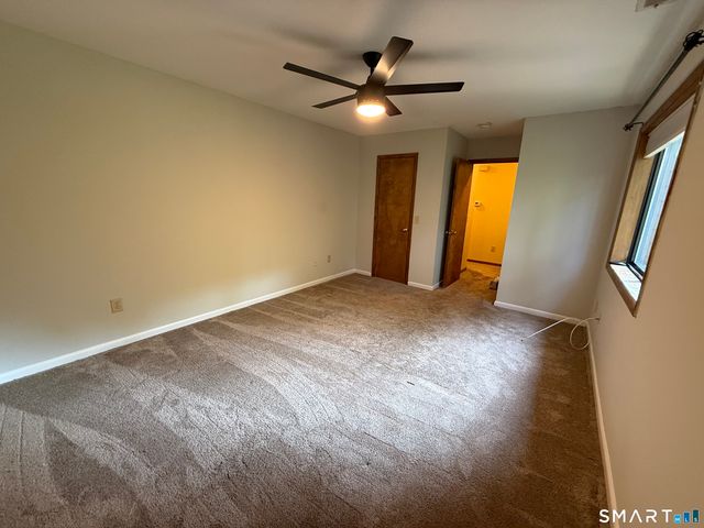 166 Old Brookfield Road 1 5, Danbury, CT 06811
