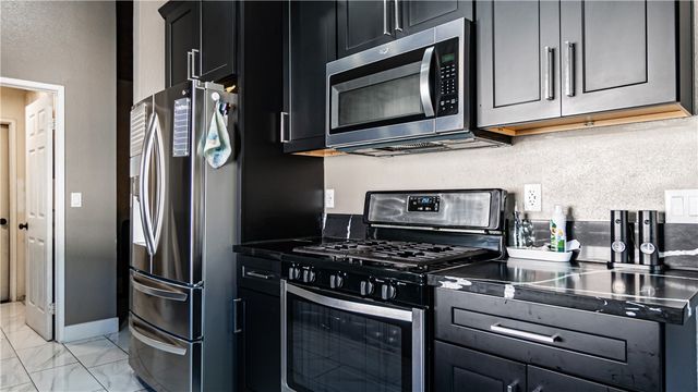 44394 Meadow Grove, Hemet, CA 92544