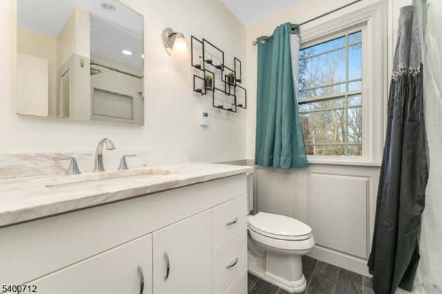 421 Adamic Hill Rd, Holland Twp., NJ 08848