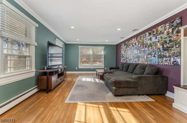 421 Adamic Hill Rd, Holland Twp., NJ 08848