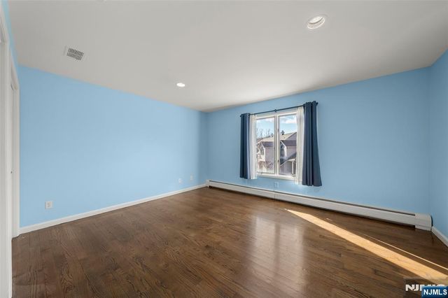 403 Dogwood Court, Norwood, NJ 07648