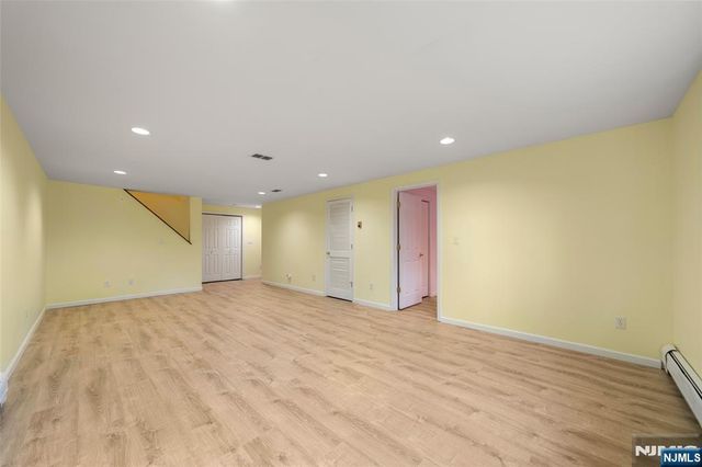 403 Dogwood Court, Norwood, NJ 07648