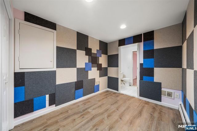 403 Dogwood Court, Norwood, NJ 07648