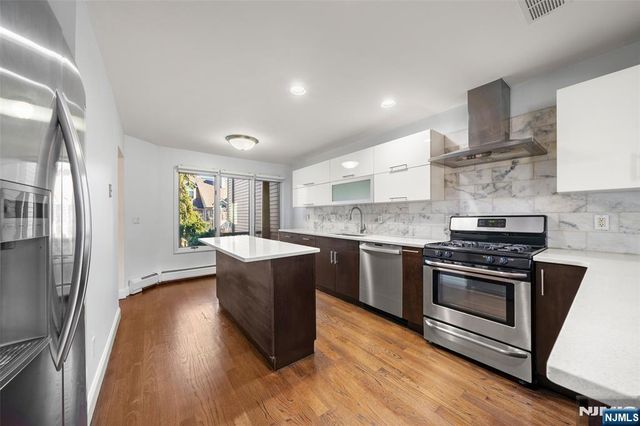 403 Dogwood Court, Norwood, NJ 07648