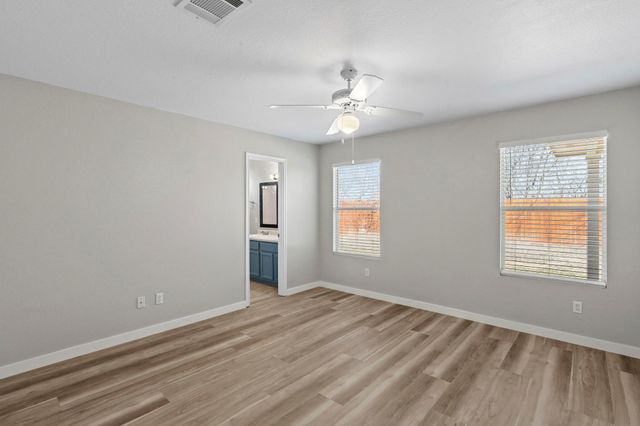 164 Pearl Lake DR, Kyle, TX 78640