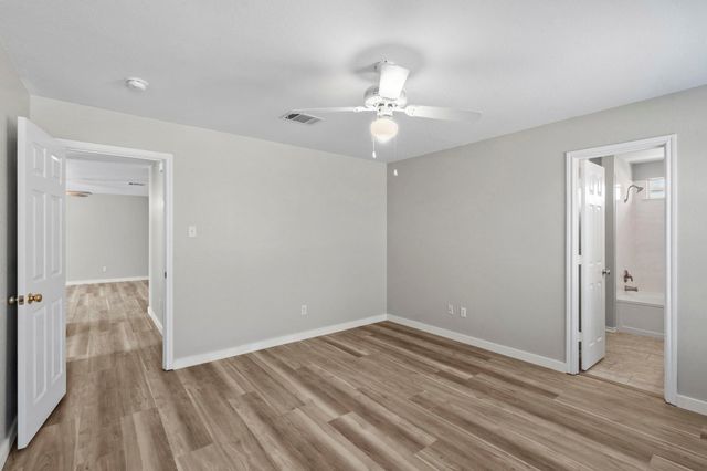 164 Pearl Lake DR, Kyle, TX 78640