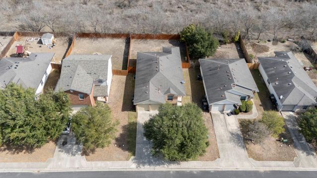 164 Pearl Lake DR, Kyle, TX 78640