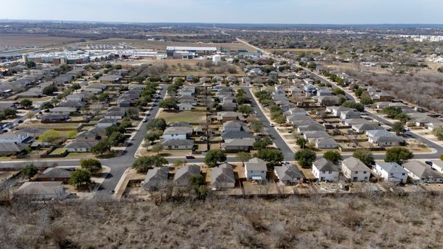 164 Pearl Lake DR, Kyle, TX 78640