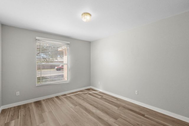 164 Pearl Lake DR, Kyle, TX 78640