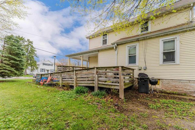 332 ROSALIA STREET, Oshkosh, WI 54901