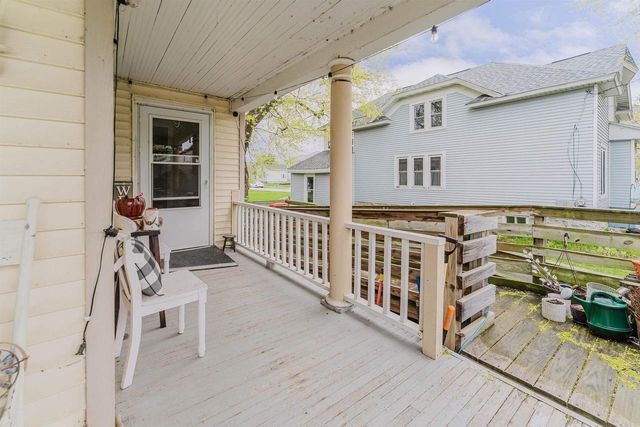 332 ROSALIA STREET, Oshkosh, WI 54901