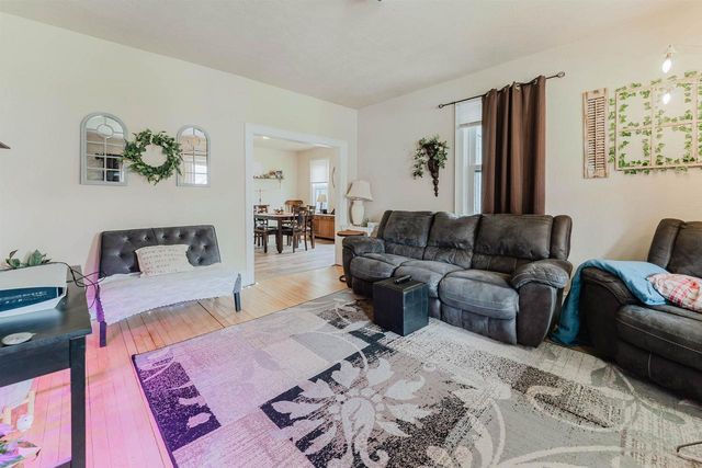 332 ROSALIA STREET, Oshkosh, WI 54901