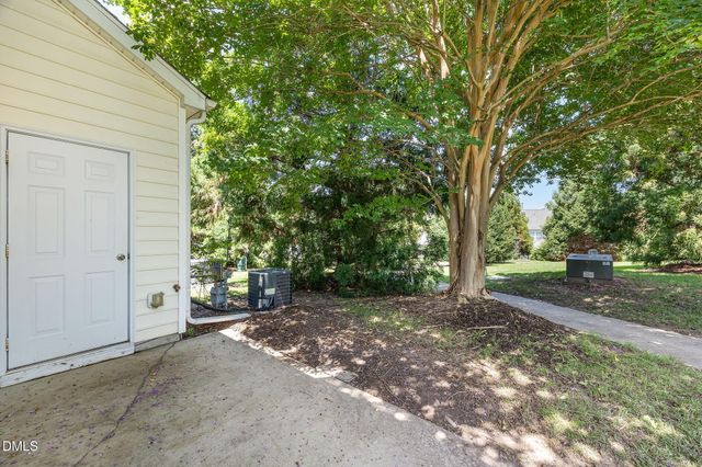 225 Grey Elm Trail, Durham, NC 27713