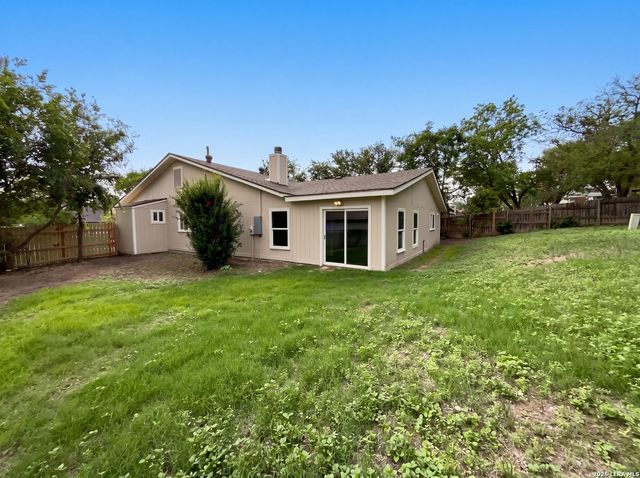 1210 FILLMORE DR, San Antonio, TX 78245
