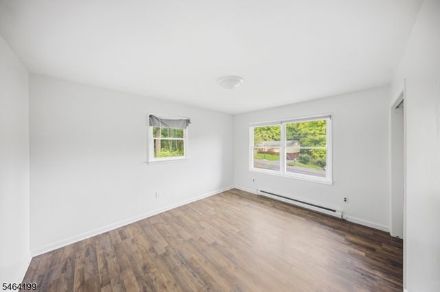 52 Lounsberry Hollow Rd, Vernon Twp., NJ 07461