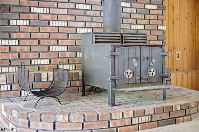 52 Lounsberry Hollow Rd, Vernon Twp., NJ 07461