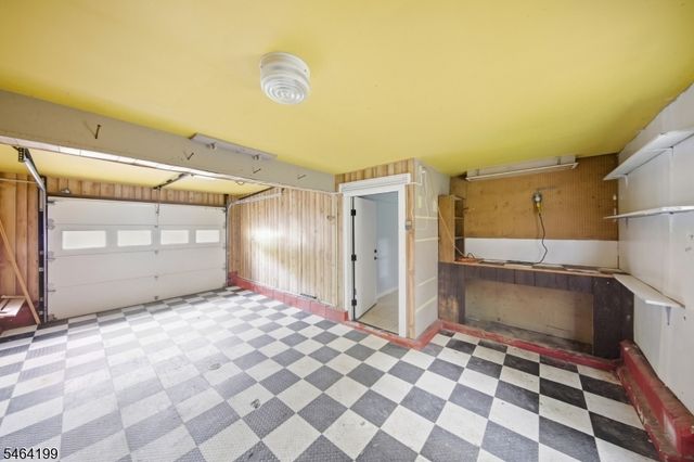 52 Lounsberry Hollow Rd, Vernon Twp., NJ 07461
