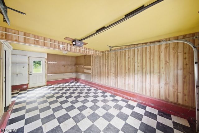 52 Lounsberry Hollow Rd, Vernon Twp., NJ 07461
