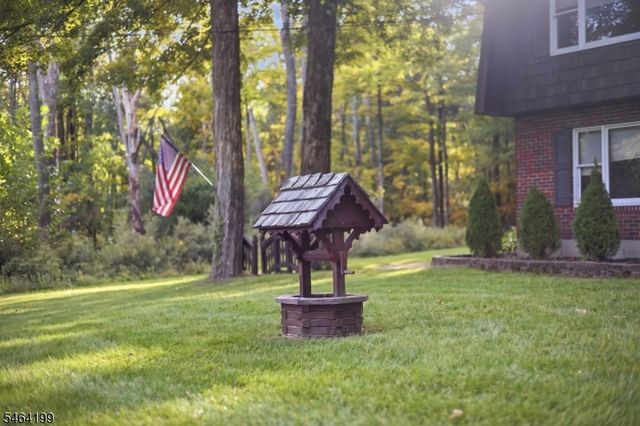 52 Lounsberry Hollow Rd, Vernon Twp., NJ 07461