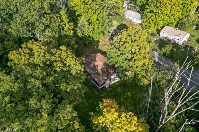 52 Lounsberry Hollow Rd, Vernon Twp., NJ 07461