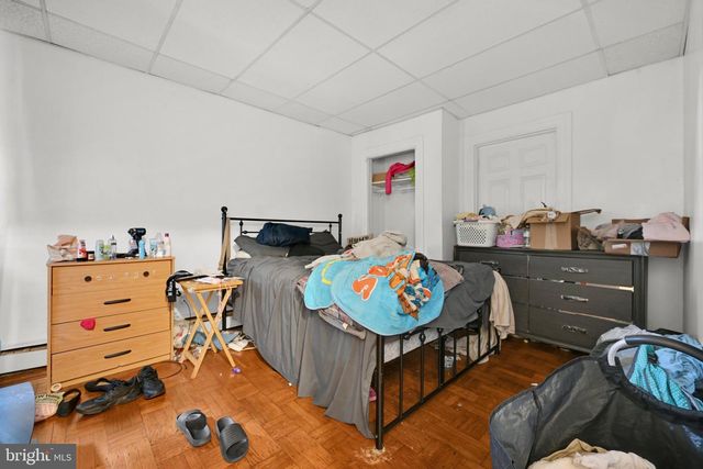 667 E PHILADELPHIA ST, York, PA 17403