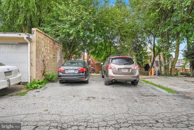 667 E PHILADELPHIA ST, York, PA 17403