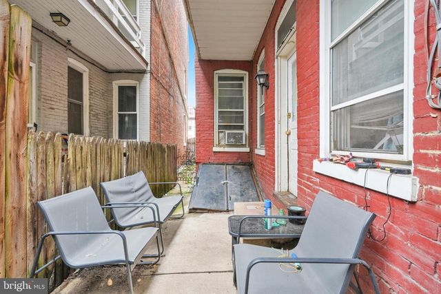667 E PHILADELPHIA ST, York, PA 17403