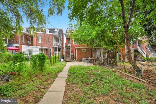 667 E PHILADELPHIA ST, York, PA 17403