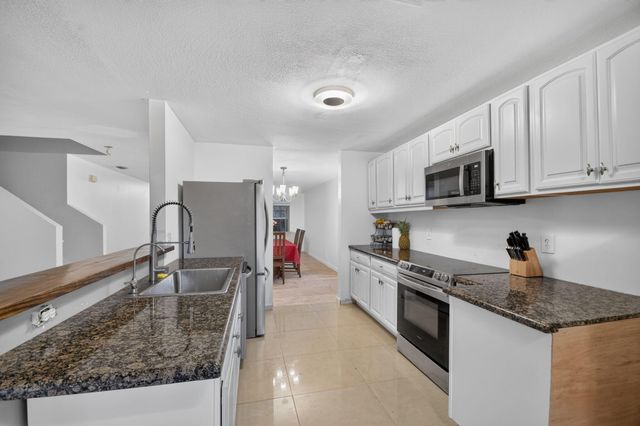 5349 MEADOWS EDGE 5349, Lake Worth, FL 33463