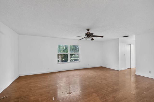 5349 MEADOWS EDGE 5349, Lake Worth, FL 33463