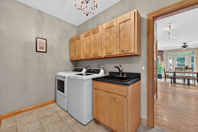 4N428 KINGSWOOD Court, Wayne, IL 60184
