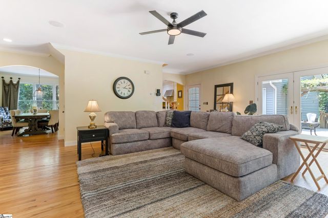 111 Cooper Drive, Simpsonville, SC 29681