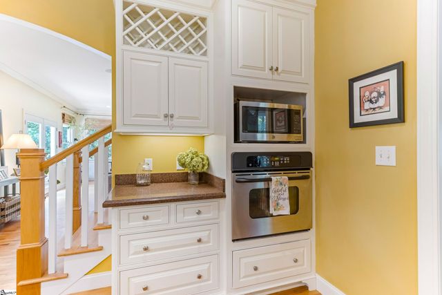 111 Cooper Drive, Simpsonville, SC 29681