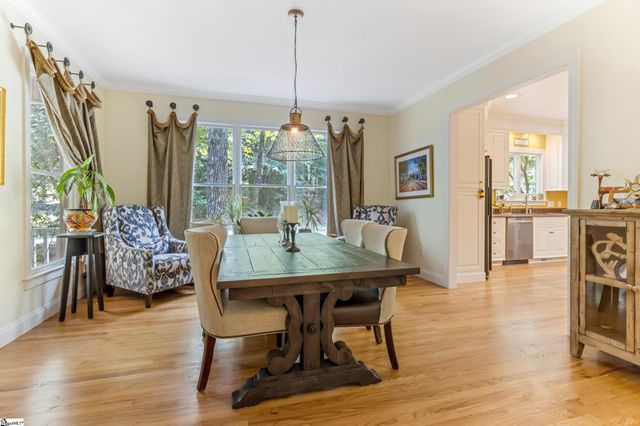 111 Cooper Drive, Simpsonville, SC 29681