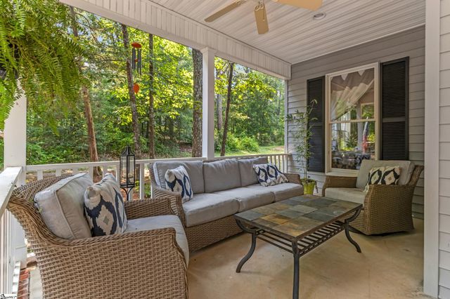 111 Cooper Drive, Simpsonville, SC 29681